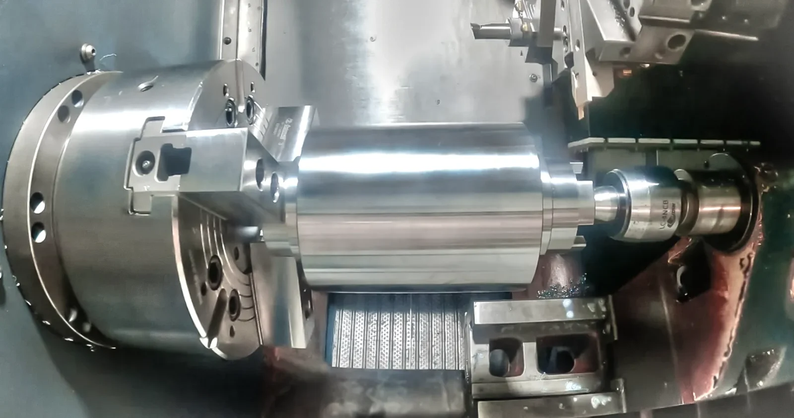 CNC struganje rotacionog dela – tokarenje metala
